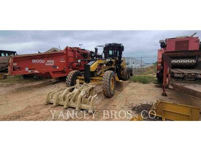 Caterpillar 120 Motor Grader