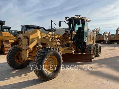 Caterpillar 12M Motor Grader