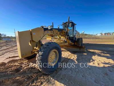 Caterpillar 140 Motor Grader