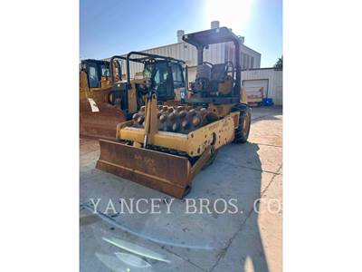Caterpillar CP44 Padfoot Roller Compactor