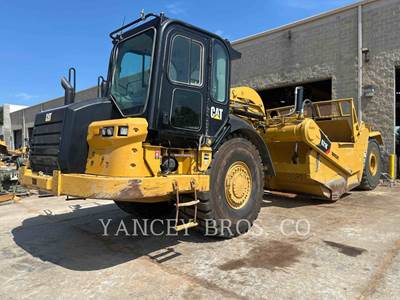 Caterpillar 621K Scraper