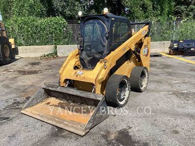 Caterpillar 262D3 Track Skid Steer