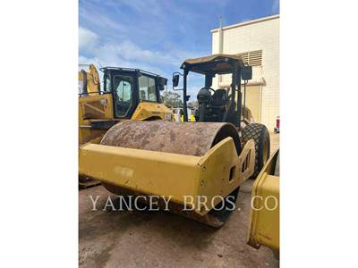 Caterpillar CS11GC Smooth Drum Roller Compactor