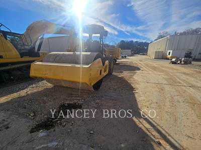 Caterpillar CS11GC Smooth Drum Roller Compactor