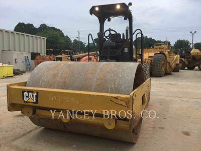 2020 Caterpillar CS54B Vibratory Soil Compactor For Sale, 2,228 Hours ...