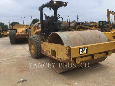 2020 Caterpillar CS54B Vibratory Soil Compactor For Sale, 2,228 Hours ...