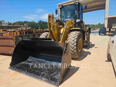 Caterpillar 926M Wheel Loader