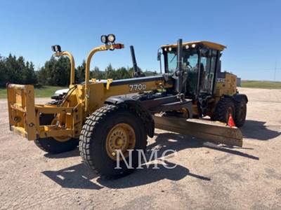 John Deere 770D_JD Motor Grader