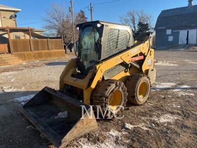 Caterpillar 242D3 Skid Steer