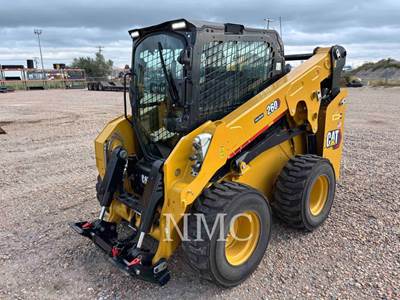 Caterpillar 260-05 Mini Skid Steer