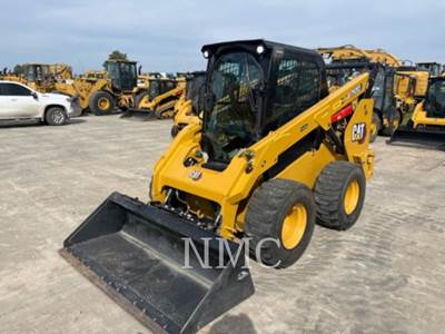 Caterpillar 262D3 Skid Steer