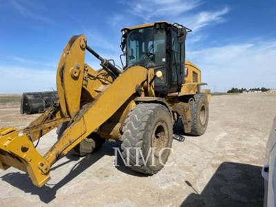 Caterpillar 930M Wheel Loader