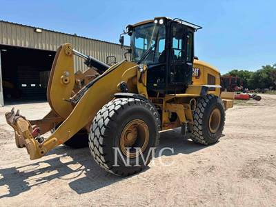 Caterpillar 938M Wheel Loader