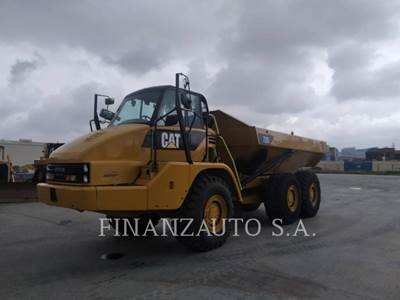 Caterpillar 725 Articulated Truck