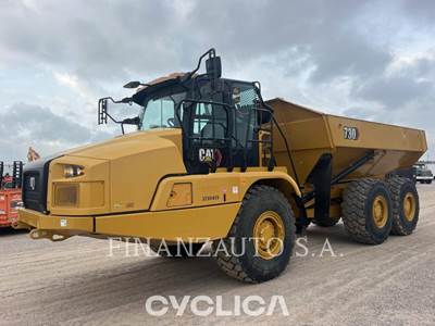 Caterpillar 730 Articulated Truck
