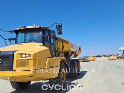 Caterpillar 730 Articulated Truck