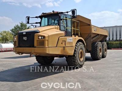 Caterpillar 745 Articulated Truck