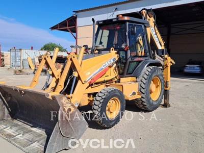 Case BLANCO Backhoe