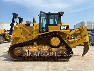 Caterpillar D8R Dozer
