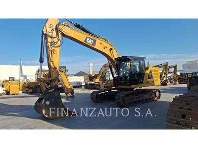 Caterpillar 320 Excavator