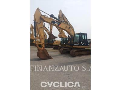 Caterpillar 320DL Excavator
