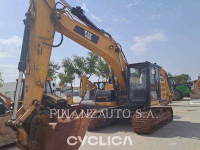 Caterpillar 320EL Excavator