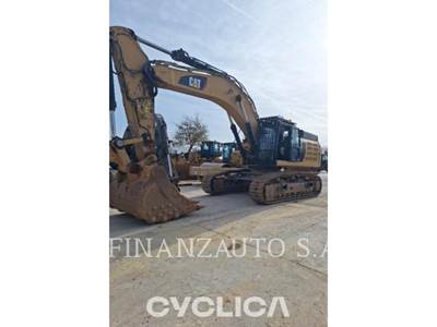 Caterpillar 352FL Excavator