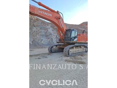 Hitachi ZX890 Excavator