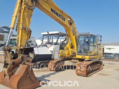 Komatsu PC210 Excavator
