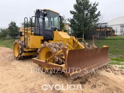 Caterpillar 815F Soil Compactor