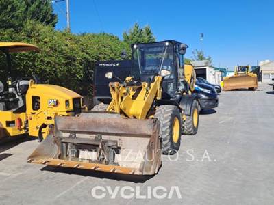Caterpillar 908M Wheel Loader