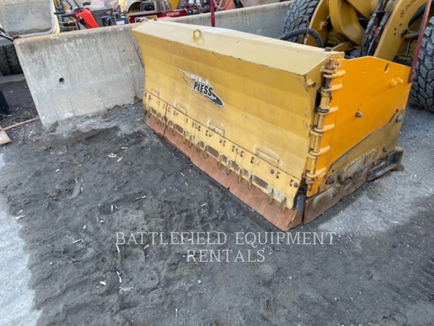 METAL PLESS PLOWMAXX.10FT.X.16FT.SNOW.PUSHER Snow Plow For Sale