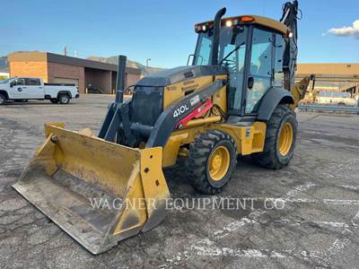 John Deere 410L Backhoe