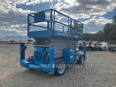 Genie GS-5390 RT Boom Lift