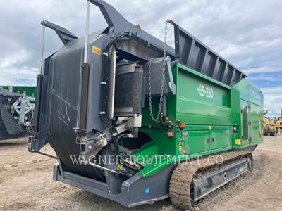McCloskey ES250 Crushing Plant