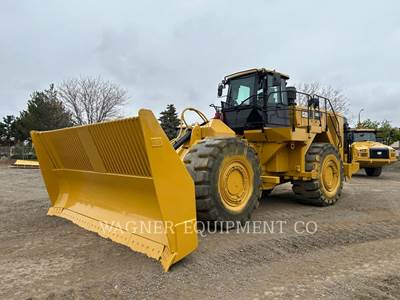 Caterpillar 836K Landfill Compactor