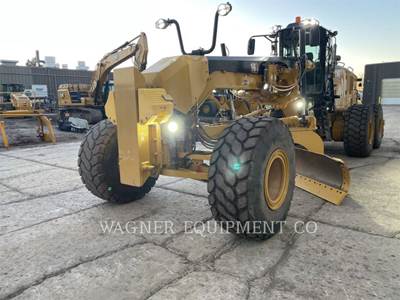 Caterpillar 16 Motor Grader