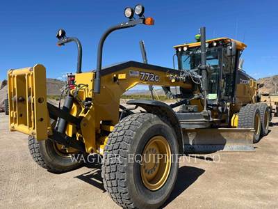 John Deere 772G Motor Grader