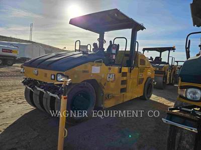 Caterpillar CW34 Pneumatic Tired Roller