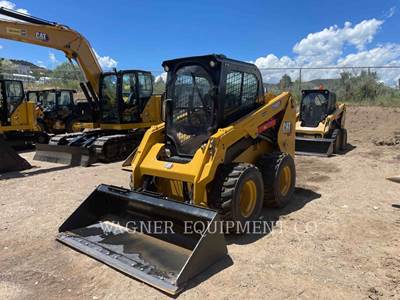 Caterpillar 236D3 Skid Steer