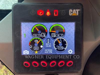 Caterpillar 236D3 Skid Steer