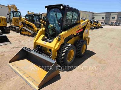 Caterpillar 236D3 Skid Steer