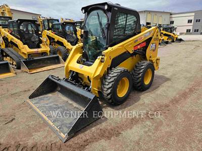 Caterpillar 236D3 Skid Steer