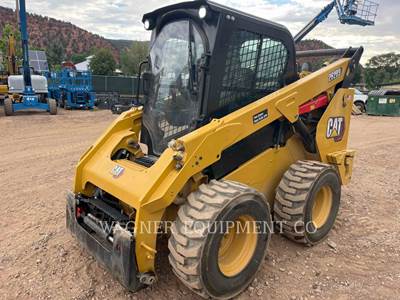 Caterpillar 262D3 Skid Steer
