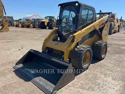 Caterpillar 272D3 Skid Steer