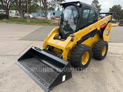Caterpillar 272D3 Skid Steer