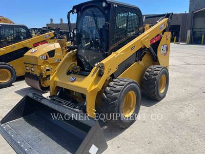 Caterpillar 272D3 Skid Steer