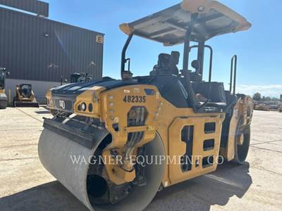 Caterpillar CB10 Smooth Drum Roller Compactor