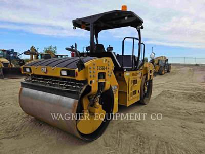 Caterpillar CB16 Smooth Drum Roller Compactor