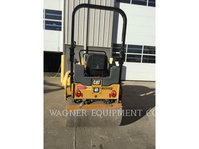 2019 Caterpillar CB24B Tandem Vibratory Roller Compactor For Sale ...